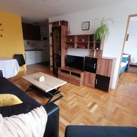 Apartman Relax - Free Public Parking SJJ Buitenkant foto
